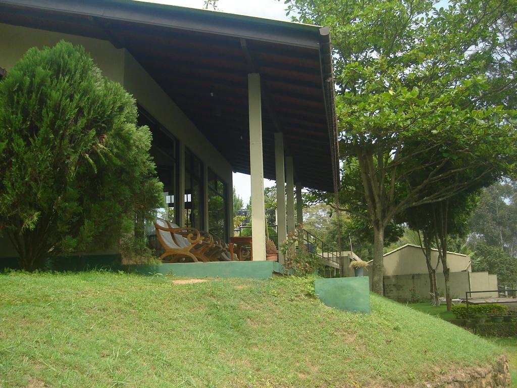 Ambiente Hotel Ella Exterior photo
